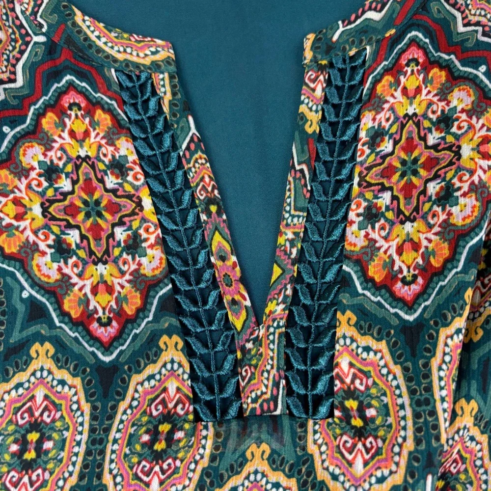 Loft M Petite Colorful Geometric Medallion Split Neck Blouse Boho Career Ruffle